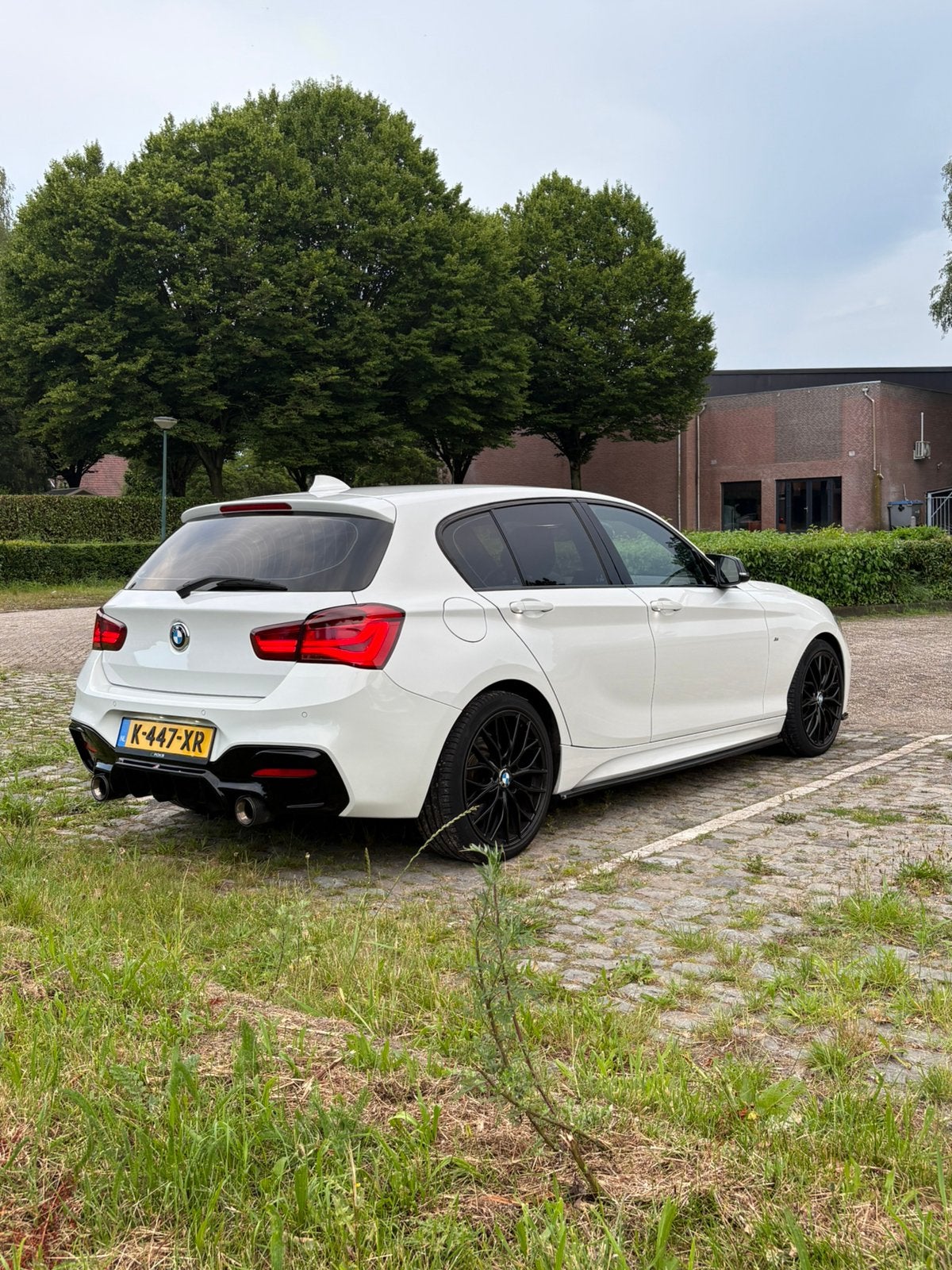 BMW 1-Serie 116i M140i look 180pk Maxton, Auto's, 1-Serie, Achterwielaandrijving, 1280 kg, Alcantara