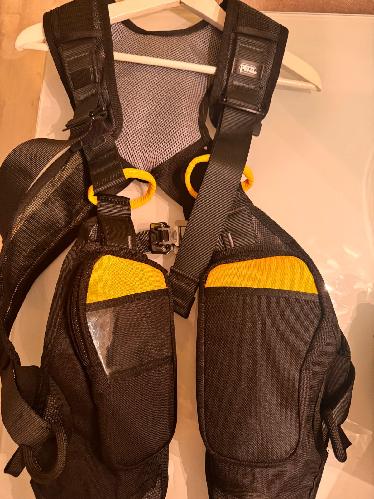 Petzl Newton Easyfit Harnas - Nieuw, Ophalen of Verzenden, Nieuw, Klimsport-accessoire