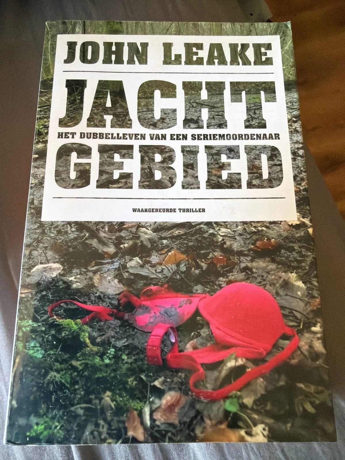 S4.  Jachtgebied - Het dubbelleven van een seriemoordenaar, Ophalen of Verzenden, Gelezen, Europa overig