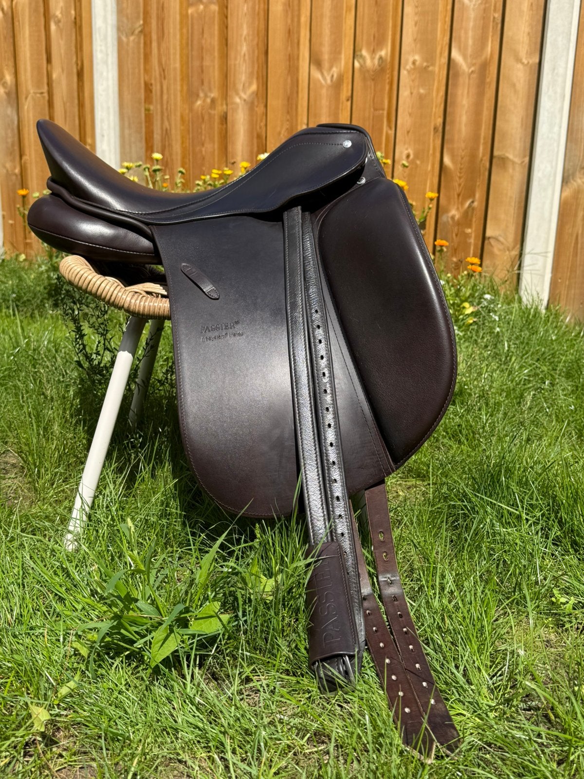Passier compact comfort bruin, Dieren en Toebehoren, Paarden en Pony's | Zadels, Ophalen, Zo goed als nieuw, Dressuur