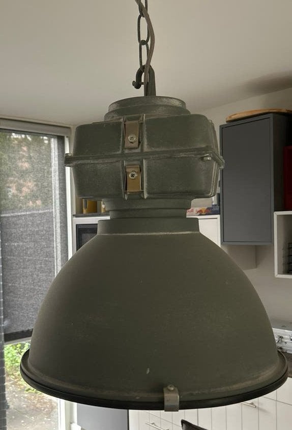 Grijze Betonlook Hanglampen - 38cm Diameter, Ophalen, Industriele look, E27 (groot), Zo goed als nieuw