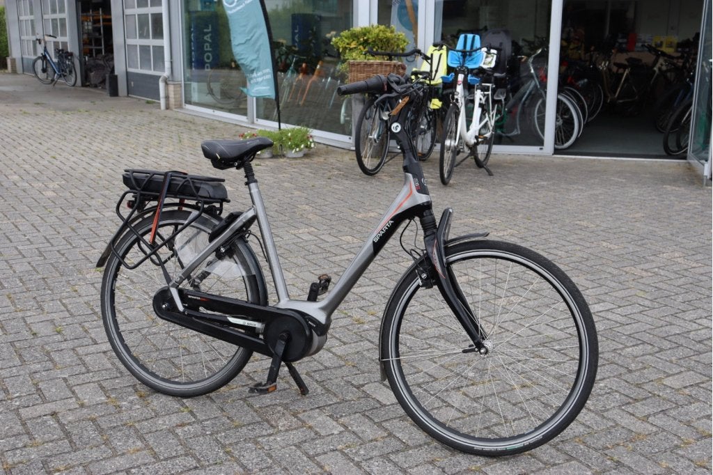 Sparta M8B l Bosch Active Plus l 57 cm l 400wh, Fietsen en Brommers, Elektrische fietsen, Zo goed als nieuw, Sparta, 55 tot 59 cm