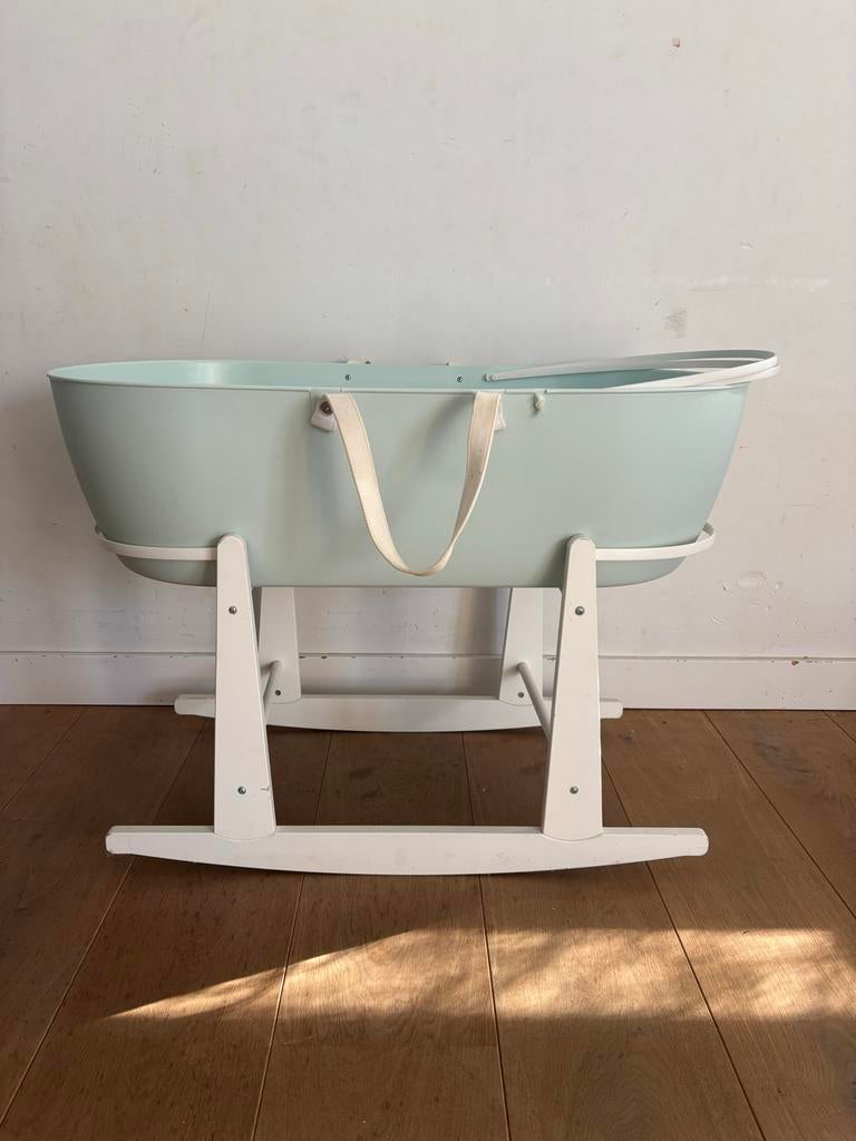 Moses wieg mint groen met standaard, Ophalen, Gebruikt, Wieg