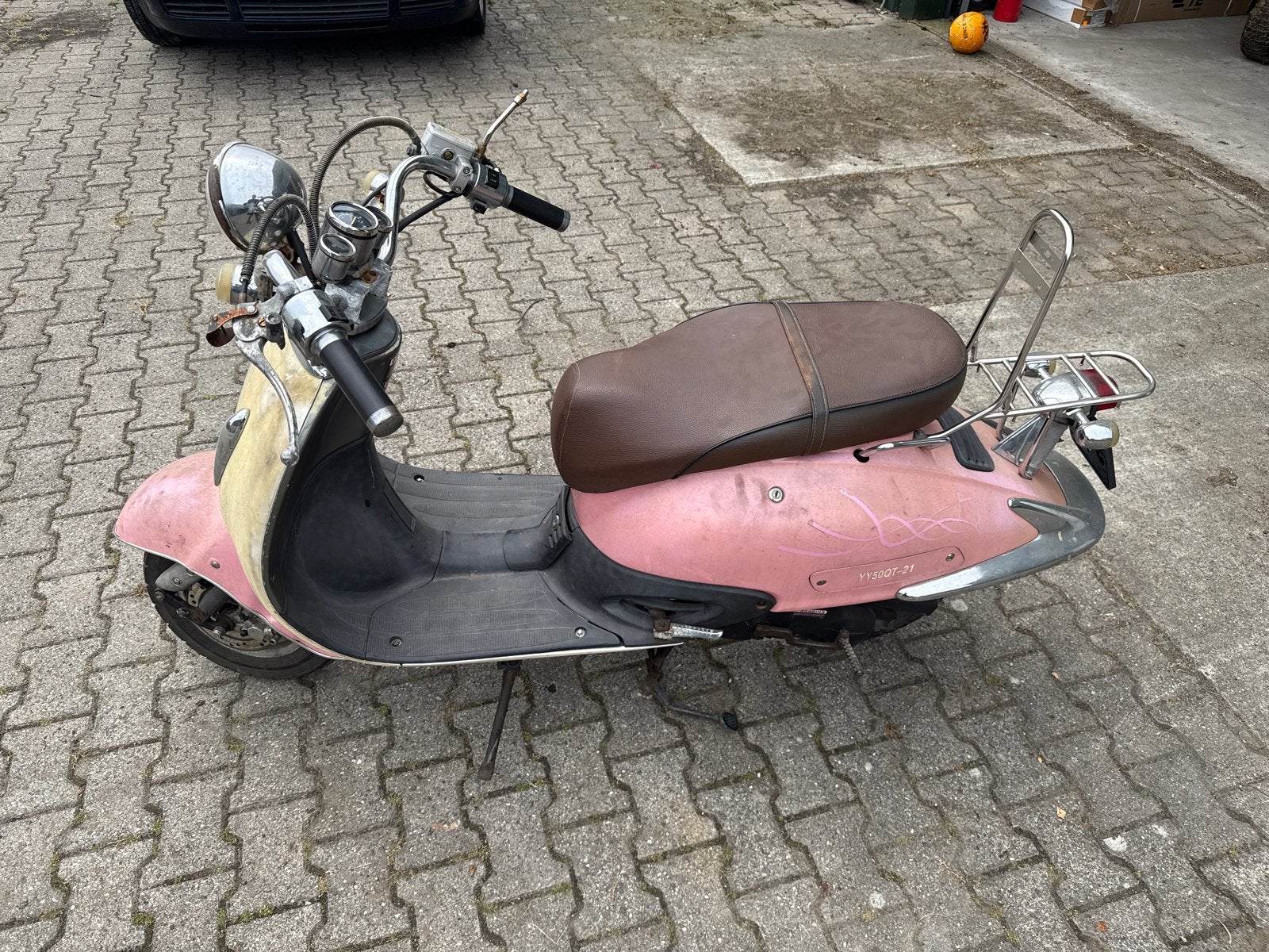 Fosti Roze Scooter - Opknapper 2009, Fietsen en Brommers, Snorfietsen en Snorscooters, Gebruikt, Benzine, Ophalen, Overige merken
