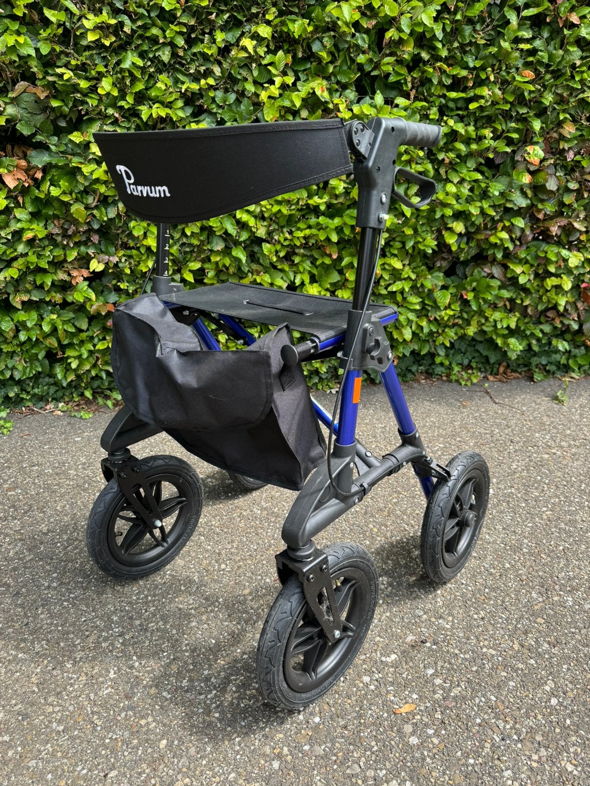 Rollator Parvum rebel off road lucht banden, Ophalen, Opvouwbaar, Gebruikt
