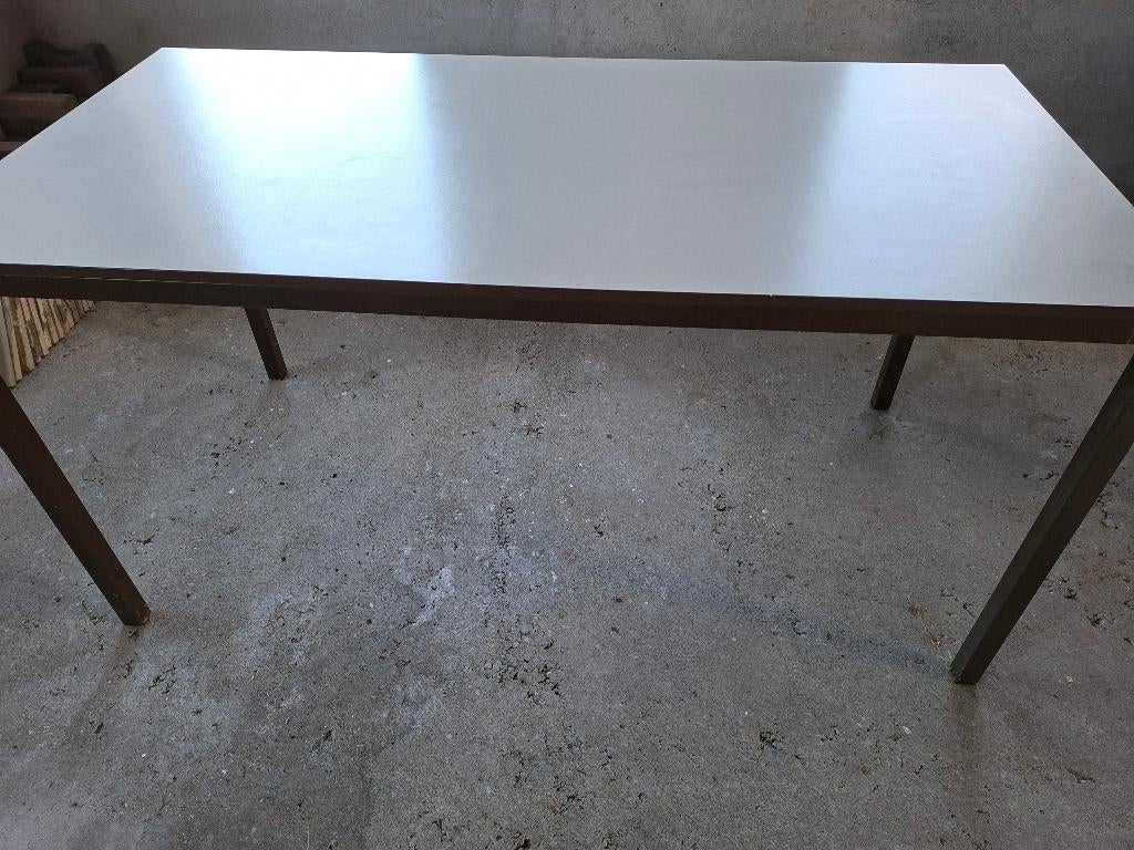 metalen tafel en bijpassend onderschuifkastje, Ophalen, Gebruikt
