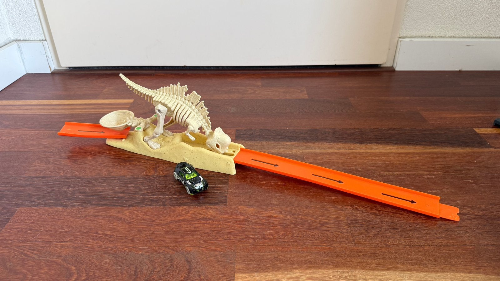 Hot Wheels Dino Racebaan Set - 4 Verschillende Dinos, Kinderen en Baby's, Speelgoed | Racebanen, Zelf te bouwen, Ophalen of Verzenden