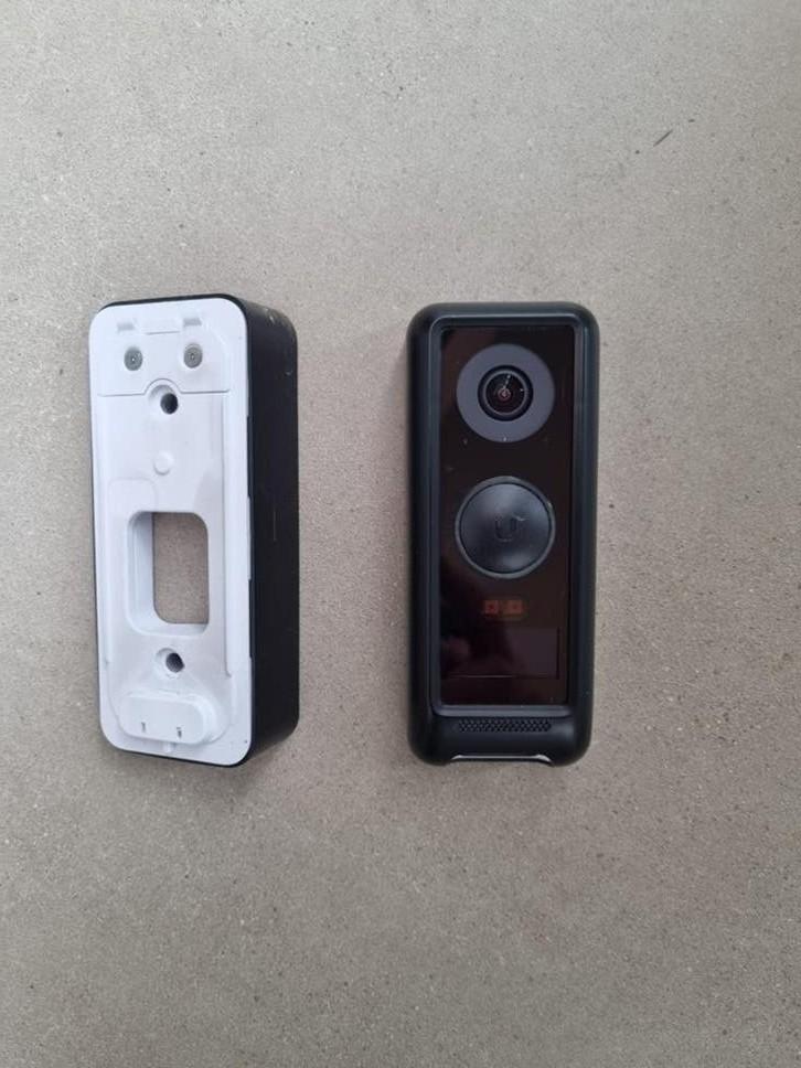 Ubiquity G4 deurbel camera, Ophalen of Verzenden, Zo goed als nieuw