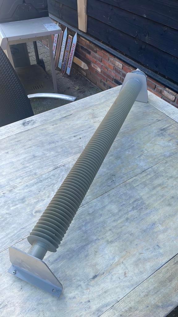 Ribbenbuiskachel 1000 watt, Ophalen, Radiator, Zo goed als nieuw, 60 tot 150 cm
