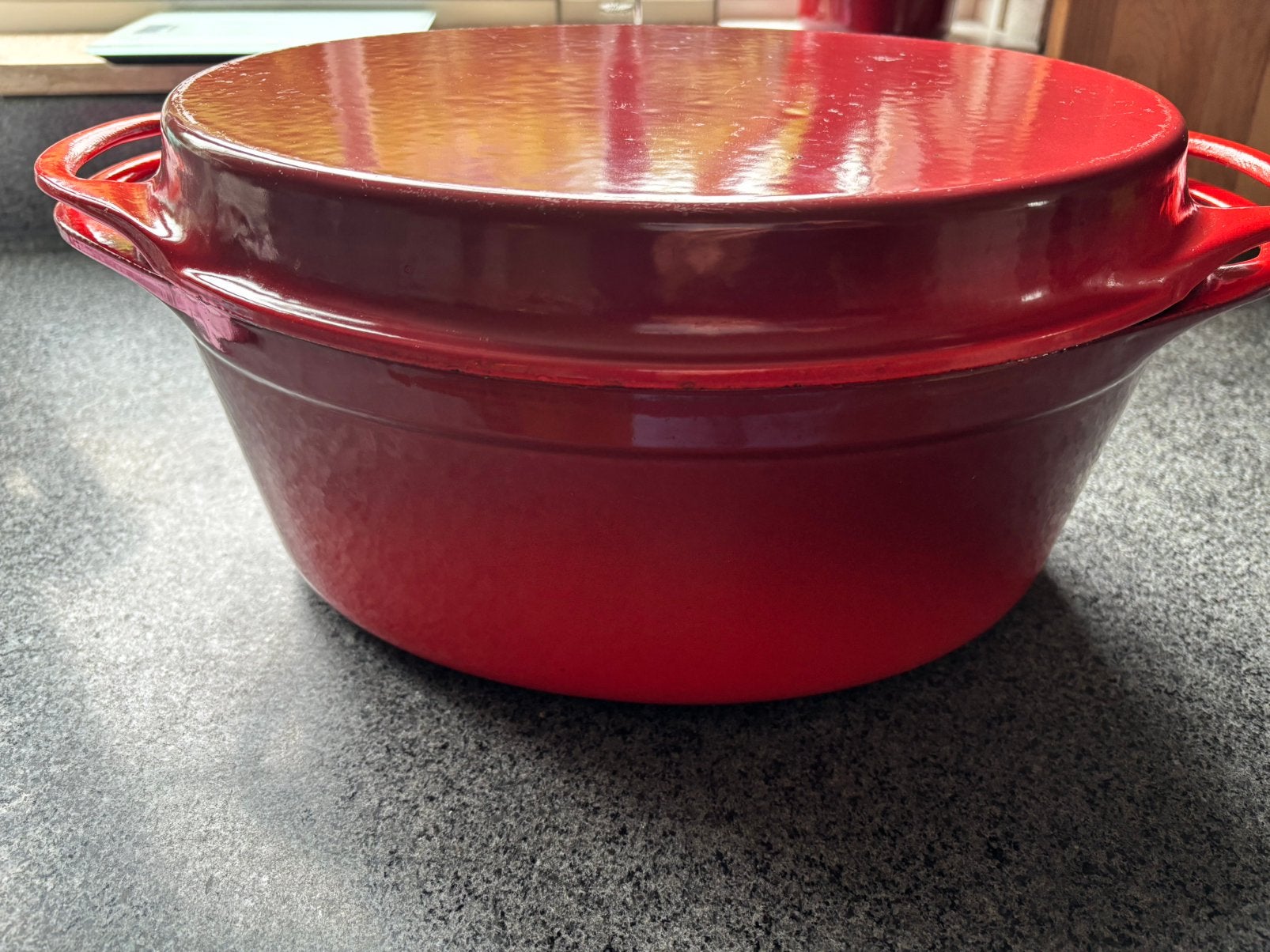 Nu of nooit: Le Creuset ovalen gietijzeren braad/grillpan, Huis en Inrichting, Keuken | Potten en Pannen, Ophalen, Zo goed als nieuw