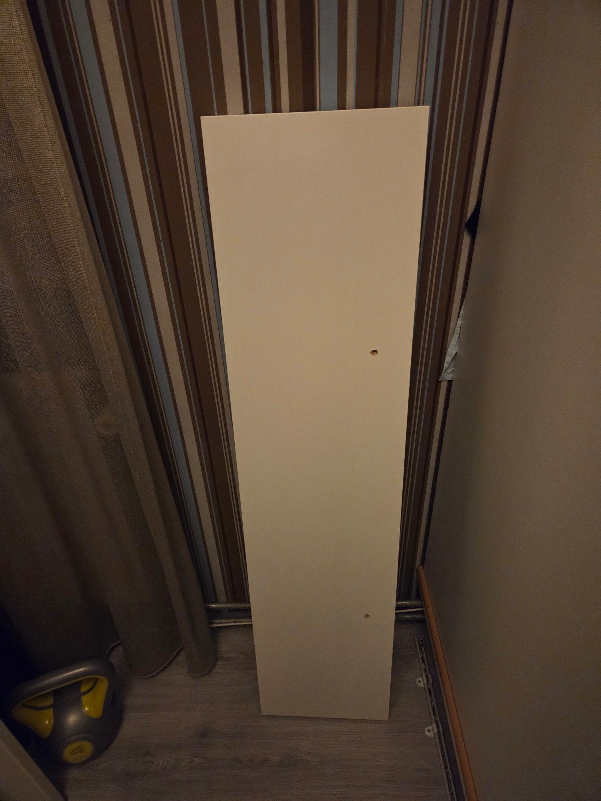 2 Witte kastplank of zijpaneel, Overige materialen, Minder dan 50 cm, Gebruikt, Ophalen of Verzenden