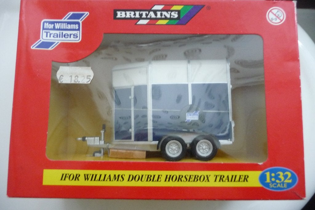 Ifor Williams Double Horse Box Trailer + paarden/veulens, Ophalen of Verzenden, Nieuw, Tractor of Landbouw, Britains