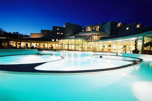 20% korting Sanadome Nijmegen (max. 4 personen), Tickets en Kaartjes, Kortingen en Cadeaubonnen, Drie personen of meer, Spa of Sauna