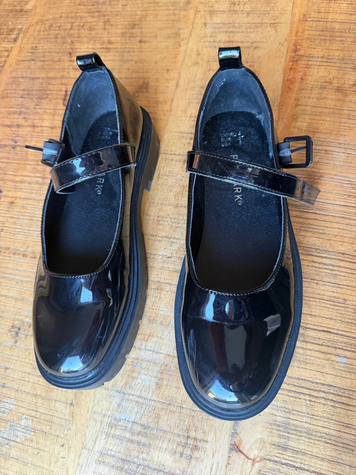 Zwarte Primark Mary Jane schoenen met plateauzool, Kleding | Dames, Schoenen met lage hakken, Zwart, Ophalen of Verzenden, Zo goed als nieuw
