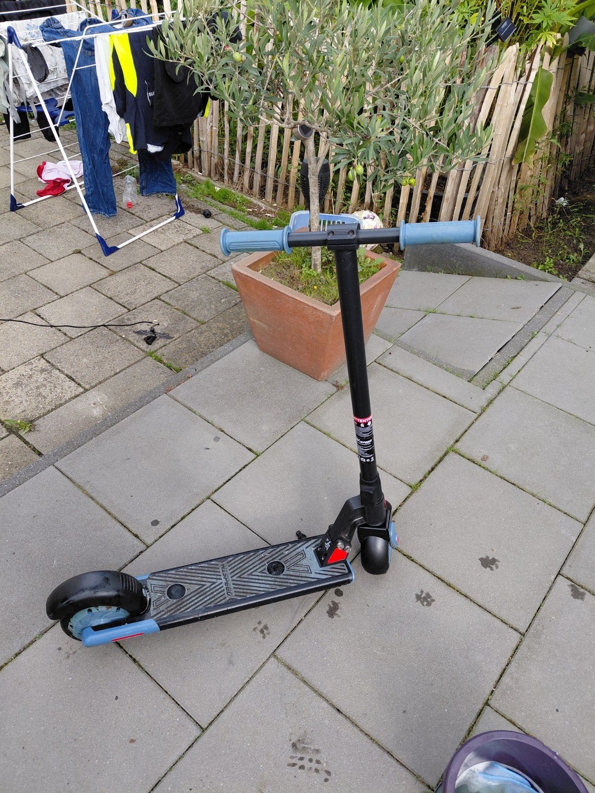 Gebruikte elektrische step (E-scooter), Fietsen en Brommers, Ophalen of Verzenden, Gebruikt, Elektrische step (E-scooter), Onbekend