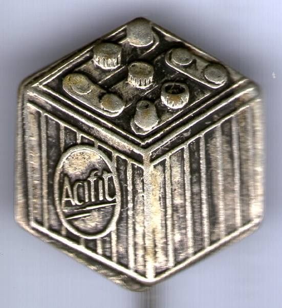 Acifit zilverkleurig accu speldje ( H_170), Verzenden, Zo goed als nieuw, Transport, Speldje of Pin