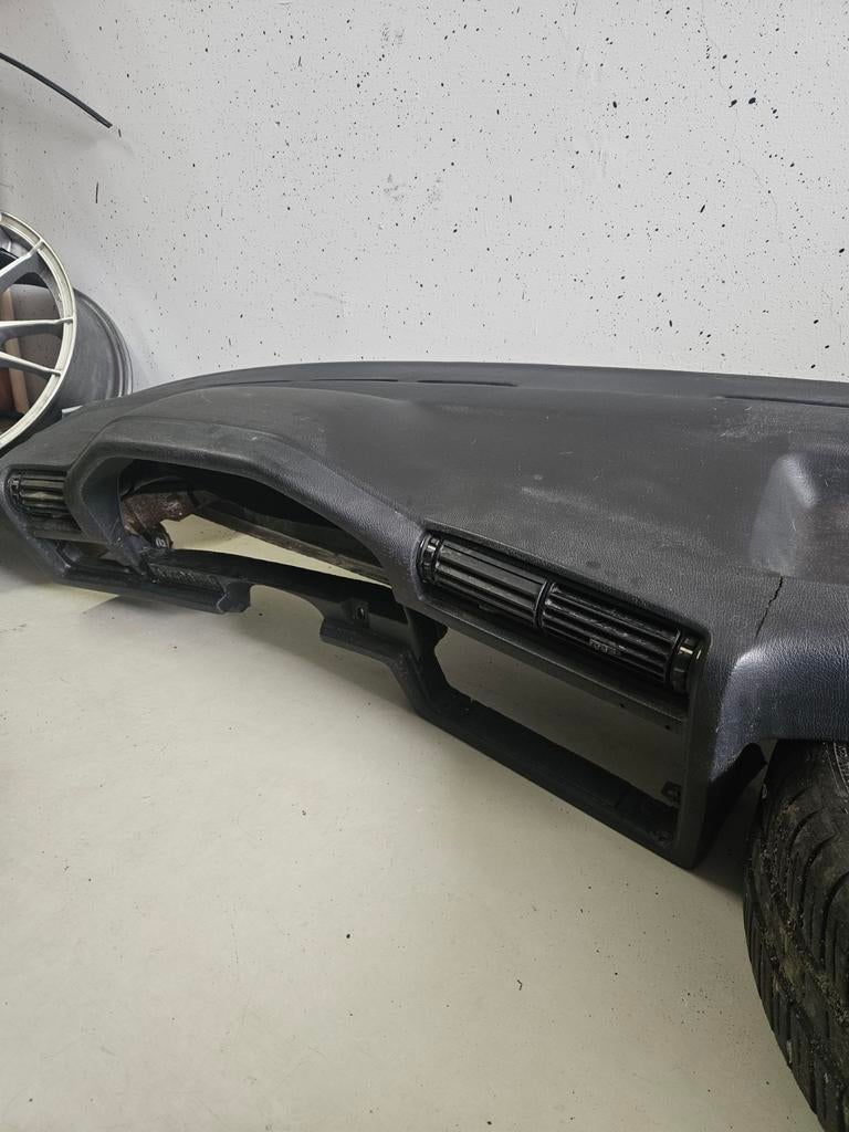 BMW E30 Dashboard Type 2 Sedan, Auto-onderdelen, Dashboard en Schakelaars, Ophalen, Gebruikt, BMW