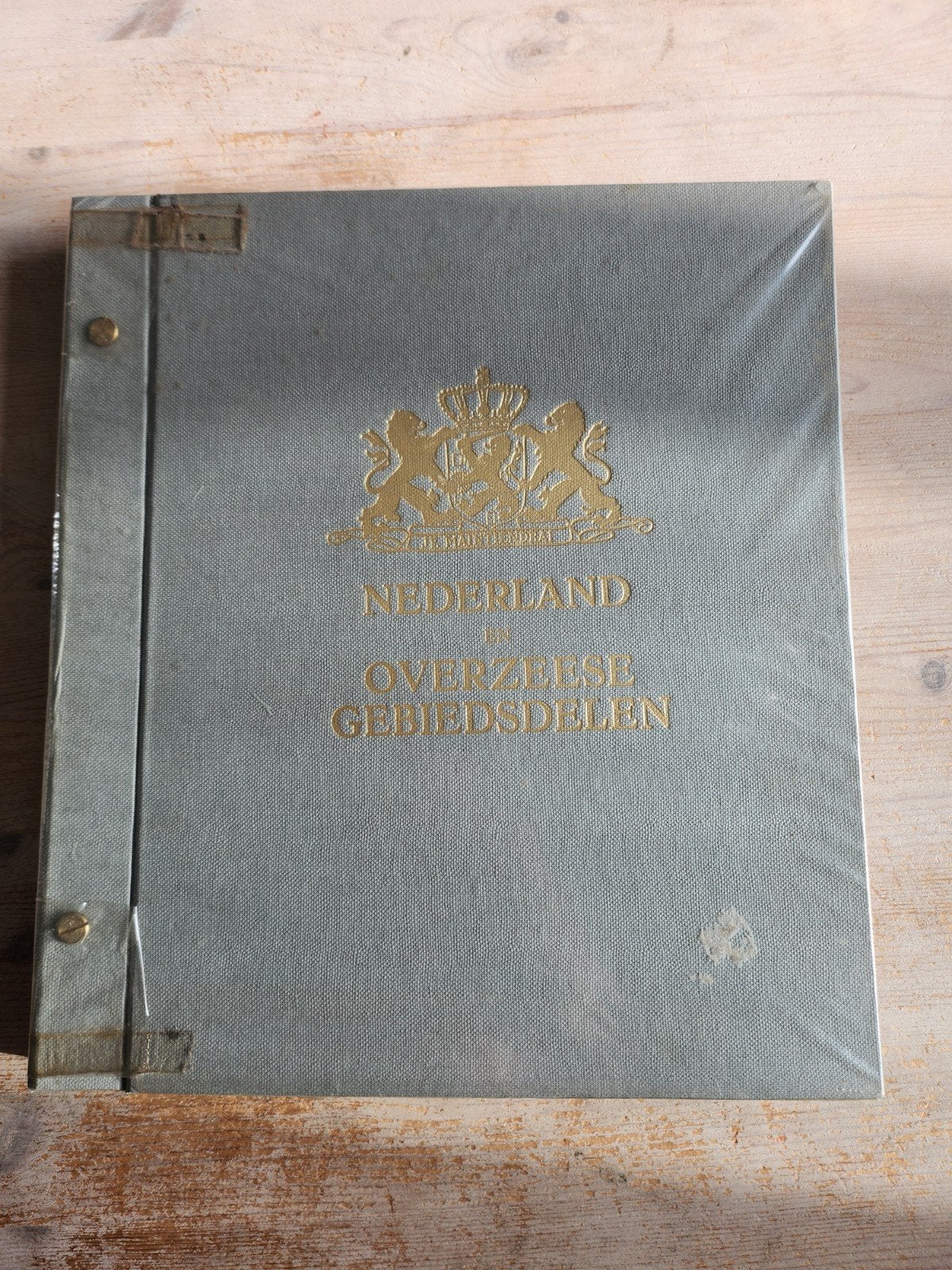 Album Nederland enveloppen overzeese gebieden, Postzegels en Munten, Postzegels | Volle albums en Verzamelingen, Ophalen, Nederland
