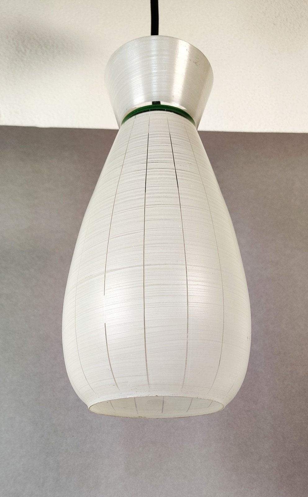 Mid Century Modern. Glazen hanglamp, Huis en Inrichting, Lampen | Hanglampen, Ophalen of Verzenden, Glas