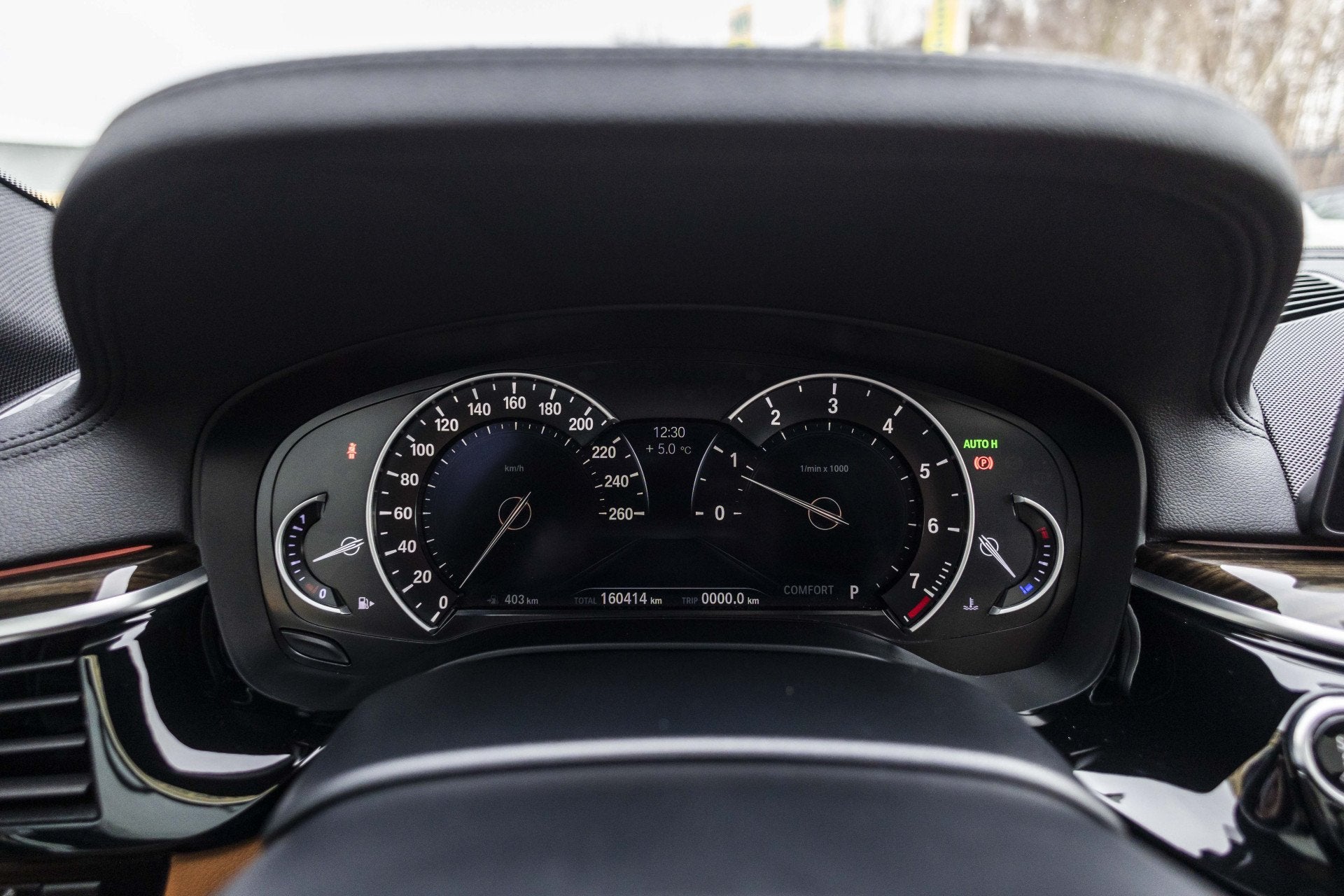 Foto 31 van BMW 5 Serie Touring 520i High Executive luxery