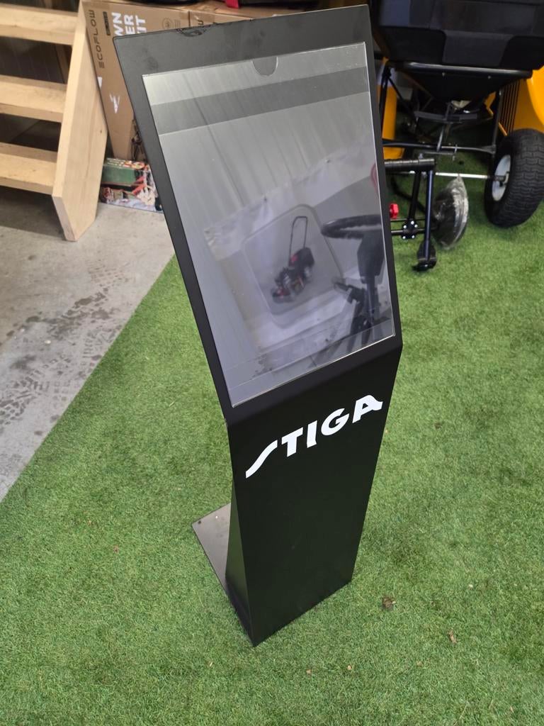 Stiga reclamebord / display, Reclamebord, Stiga, Nieuw, Ophalen of Verzenden