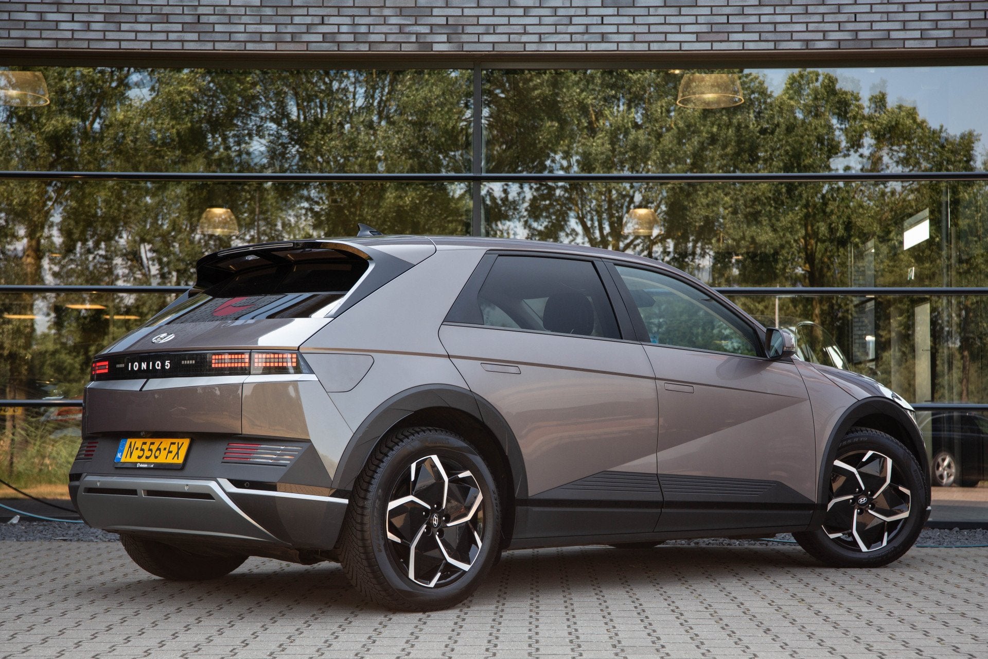 Hyundai IONIQ 5 Style 73kWh SOH 100% , Achteruitrijcamera, K, Automaat, Gebruikt, Grijs, SUV of Terreinwagen