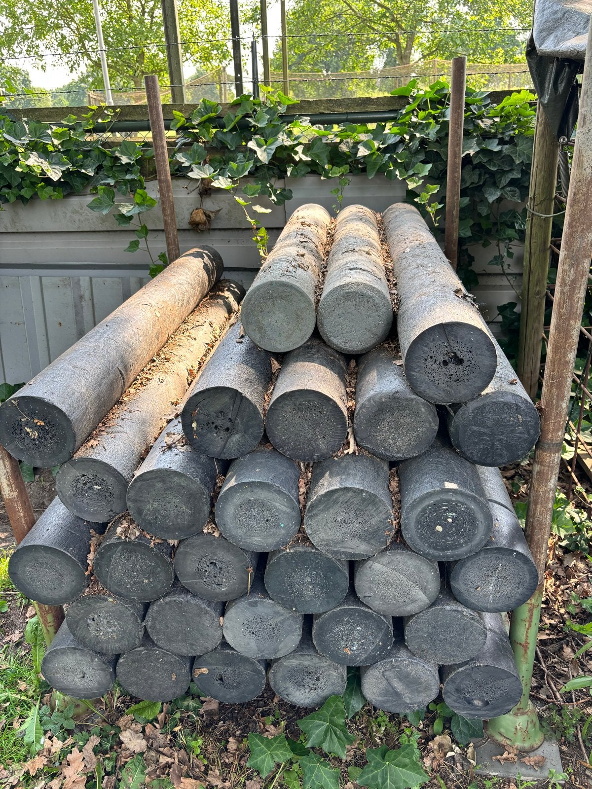 Kunststof palen verkeerspalen parkeerpalen, Tuin en Terras, Palen, Balken en Planken, Ophalen, Gebruikt, 180 tot 250 cm, Palen