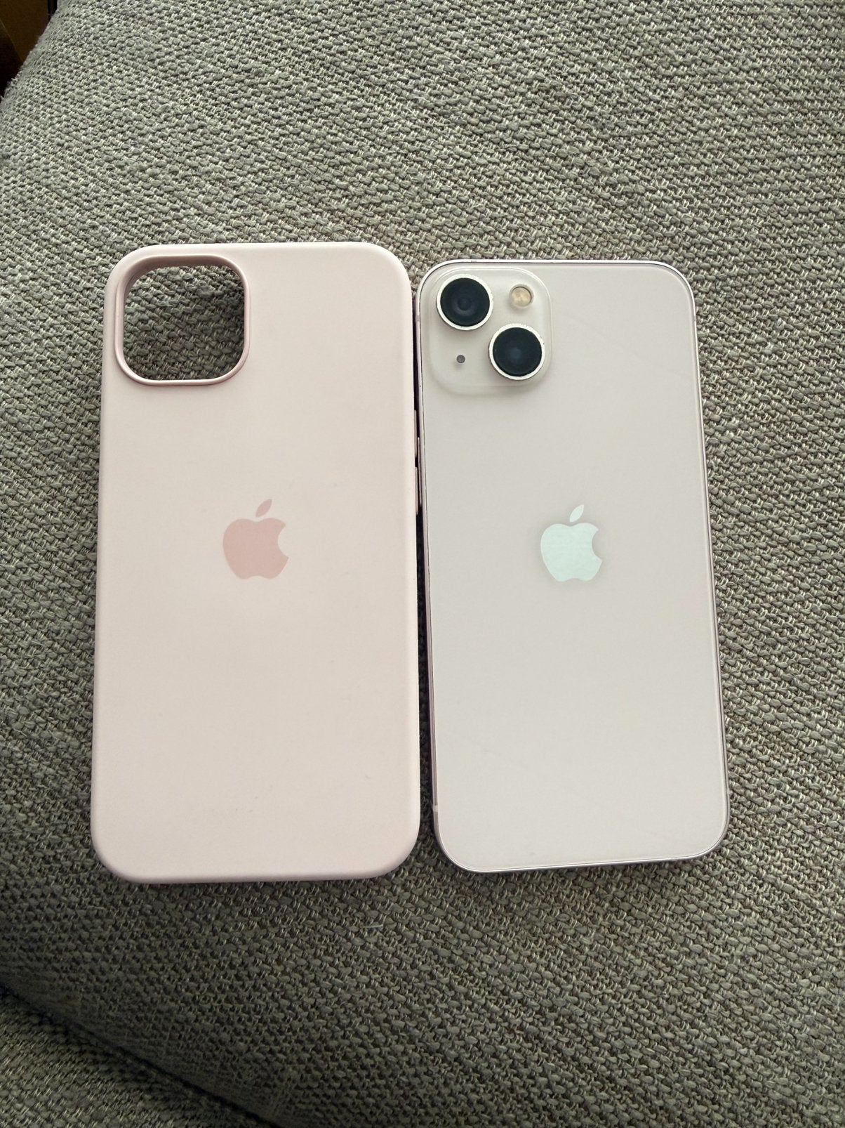 iPhone 13 – Zeer nette staat, Telecommunicatie, Mobiele telefoons | Hoesjes en Frontjes | Apple iPhone, IPhone 13, Ophalen of Verzenden