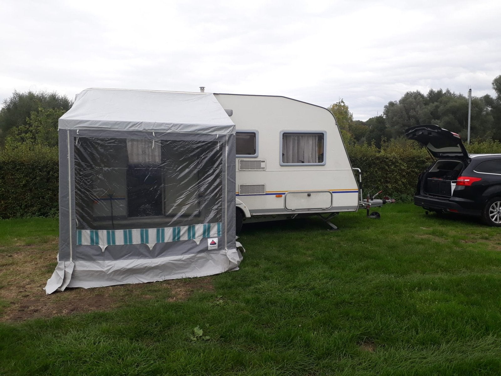 Dorema Schuurtje / wintertent / caravan, Ophalen, Gebruikt