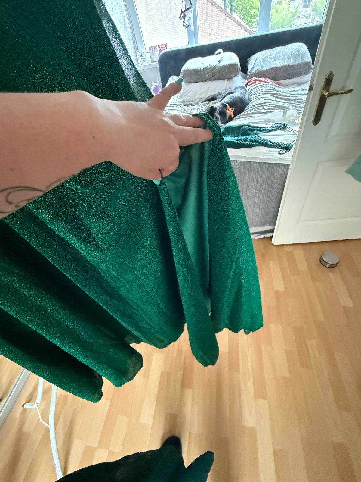 Goddiva Plus Groene Glitter Maxi Jurk Maat 46/48 (XL), Maat 46/48 (XL) of groter, Ophalen of Verzenden, Zo goed als nieuw, Onder de knie