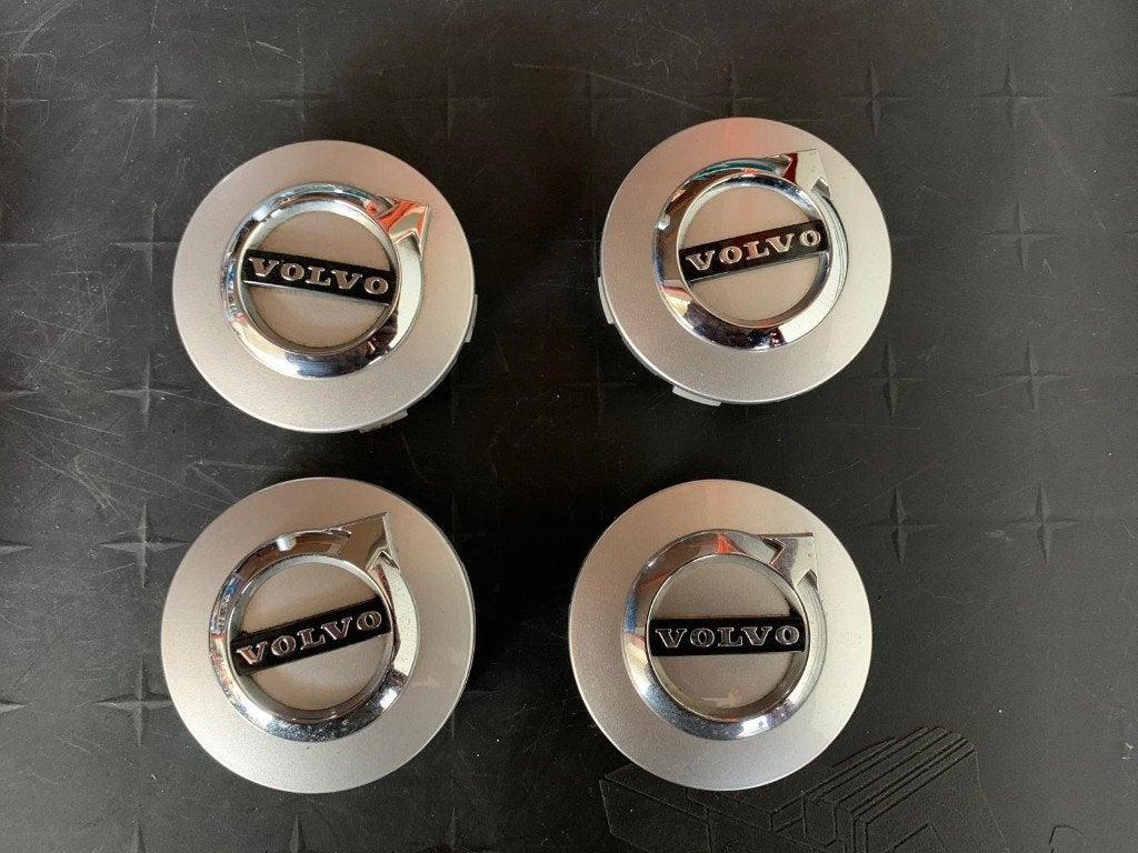 Originele Volvo Naafdoppen Zilver, Auto diversen, Wieldoppen, Info@volvocars.com, Beesd, Ophalen of Verzenden, Zo goed als nieuw