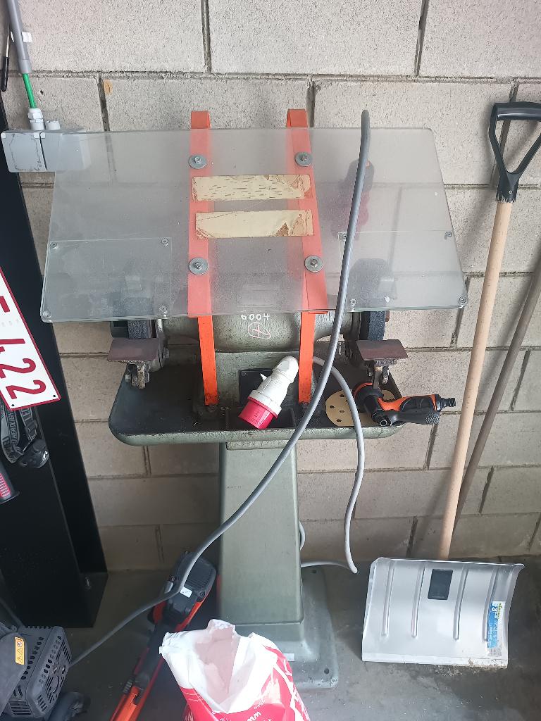 Slijpmolen industrieel, Ophalen, Gebruikt, 1000 watt of meer, Haakse handslijpmachine