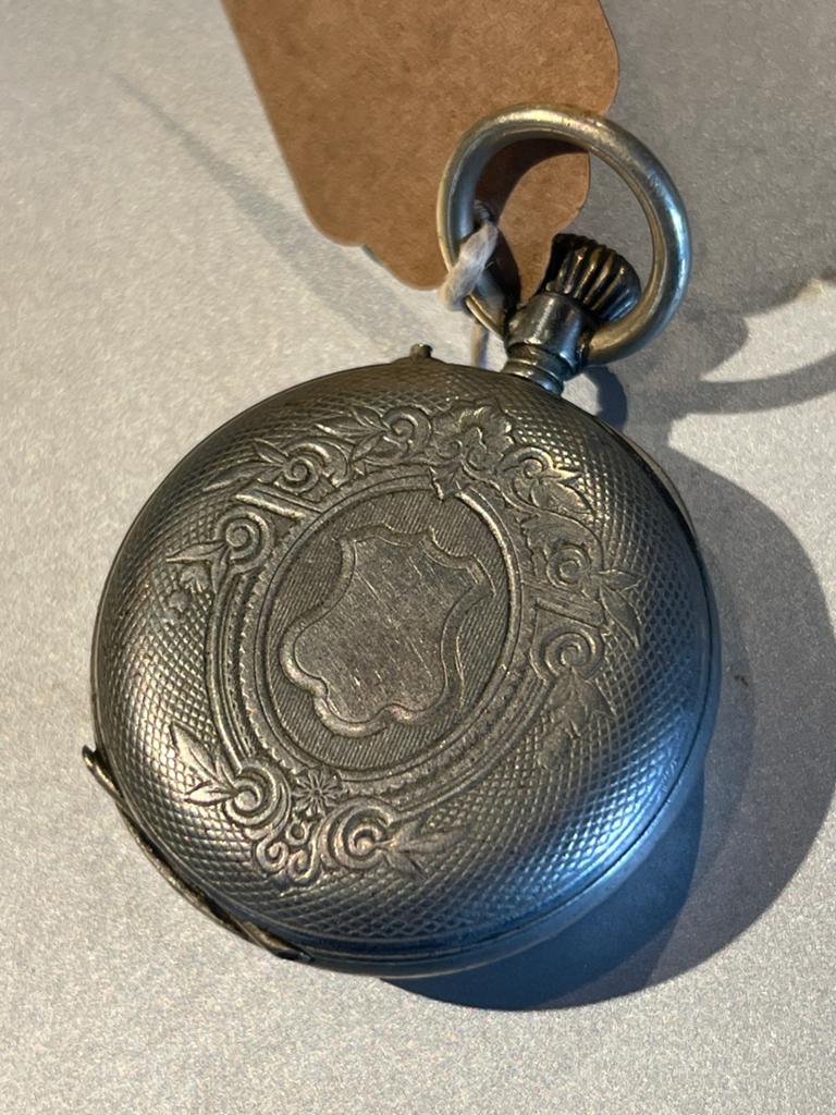 Antiek Zilverkleurig Zakhorloge - Loopt, Overige merken, Zakhorloge, Gebruikt, De doofpot