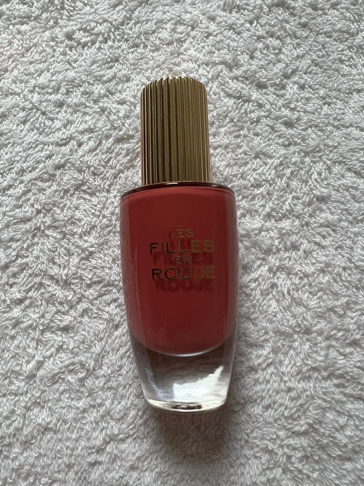Les Filles En Rouje Le Velours Creamy Lipstick Helene, Ophalen, Zo goed als nieuw, Make-up, Overige kleuren