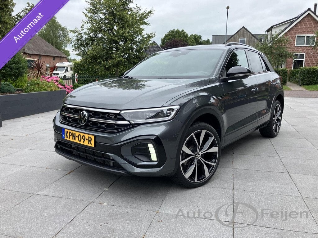 Volkswagen T-Roc 1.5 TSI DSG R-LINE EDITION , PANO , BLACK S, Zwart, 4 cilinders, Bedrijf, SUV of Terreinwagen