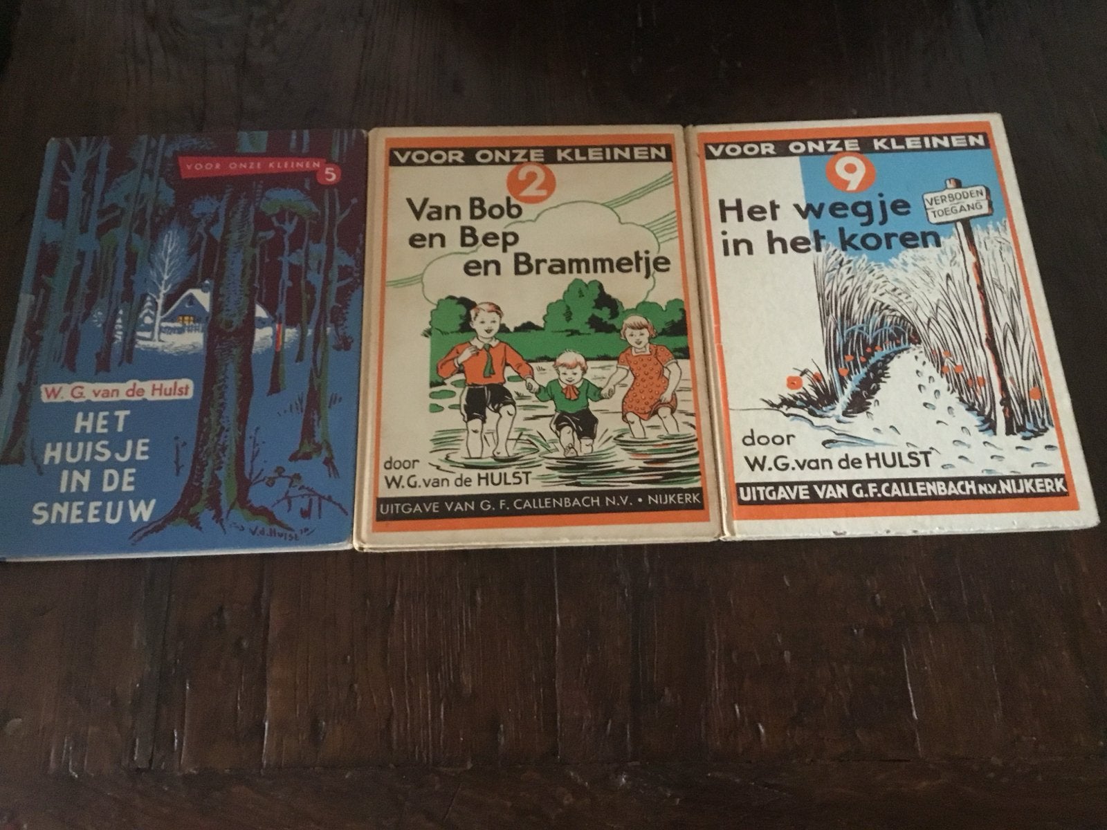 W.G. van de Hulst - 3 kinderboeken (Voor onze kleinen), Ophalen of Verzenden, Gelezen, Fictie algemeen