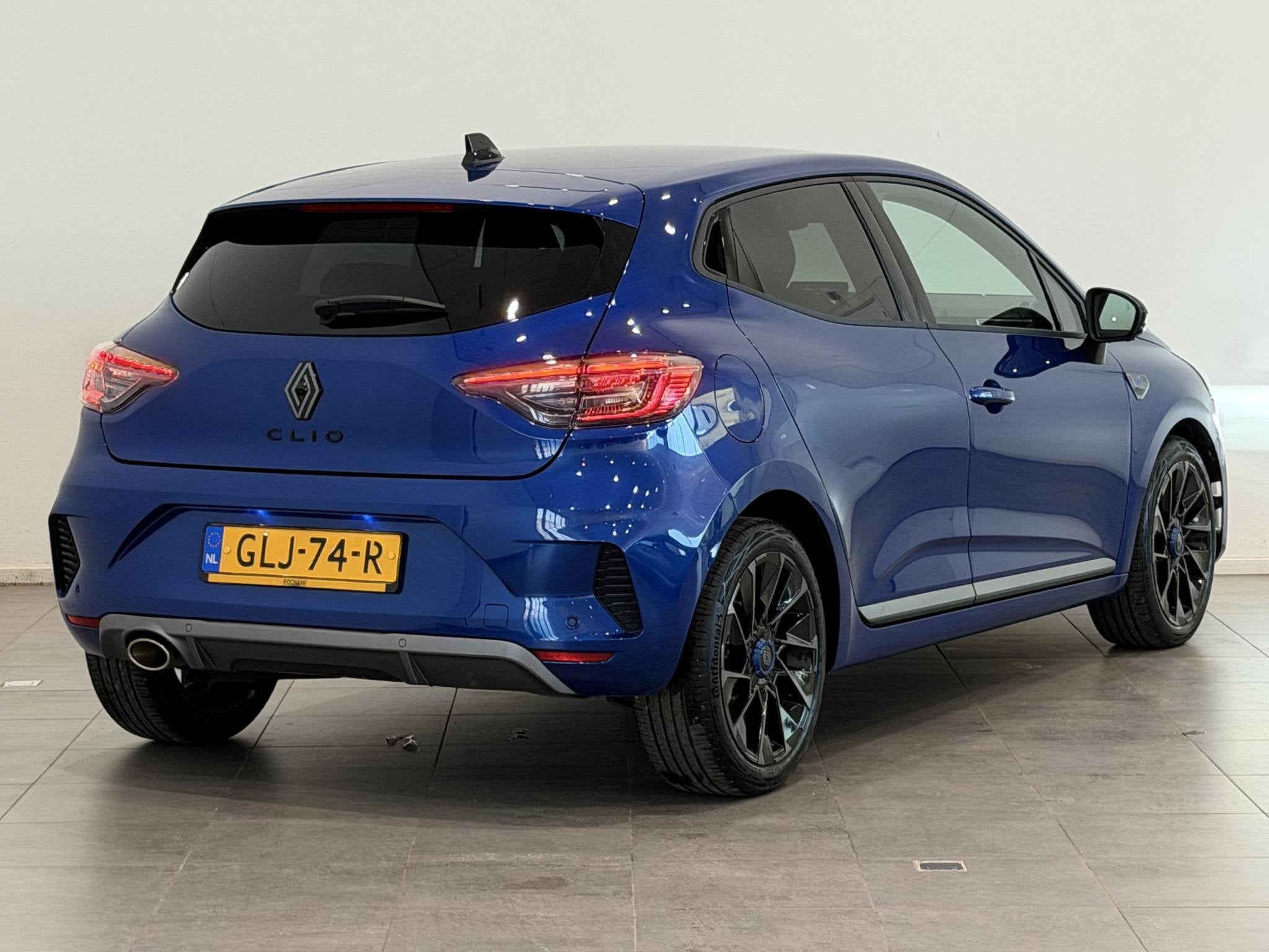 Renault Clio 1.0 TCe 90 Esprit Alpine | BOSE | 360° camera, Auto's, Renault, Gebruikt, Met garantie (alle), Blauw, Leder en Stof