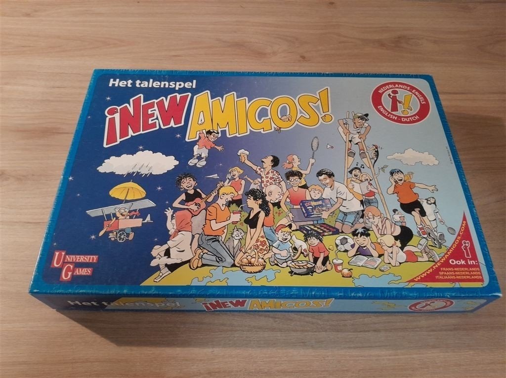 New Amigos - Het talenspel - Italiaans - Nederlands - s5875, Hobby en Vrije tijd, Gezelschapsspellen | Bordspellen, Verzenden