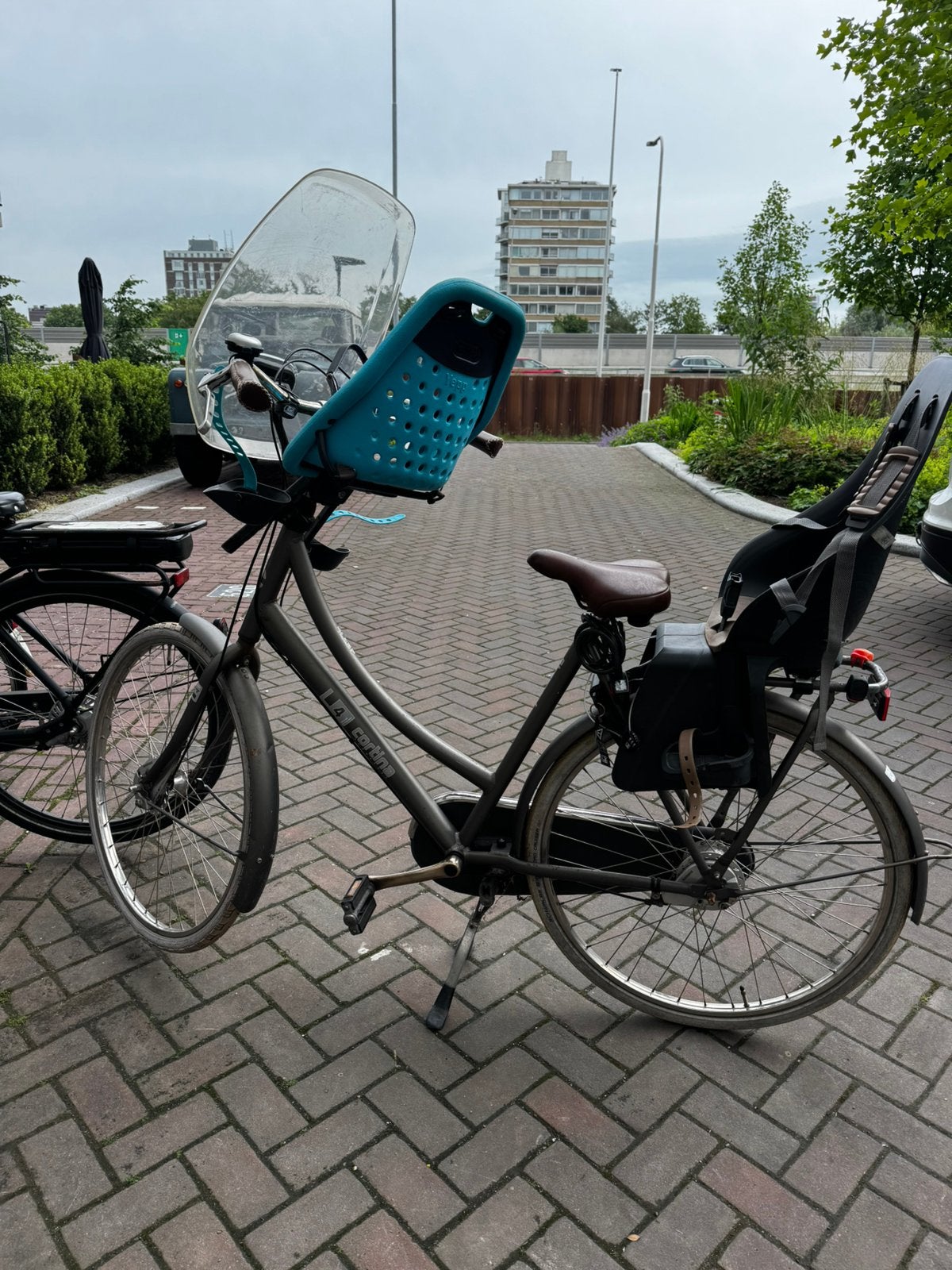 Damesfiets met 2 stoeltjes cortina, Ophalen, Gebruikt, Overige merken