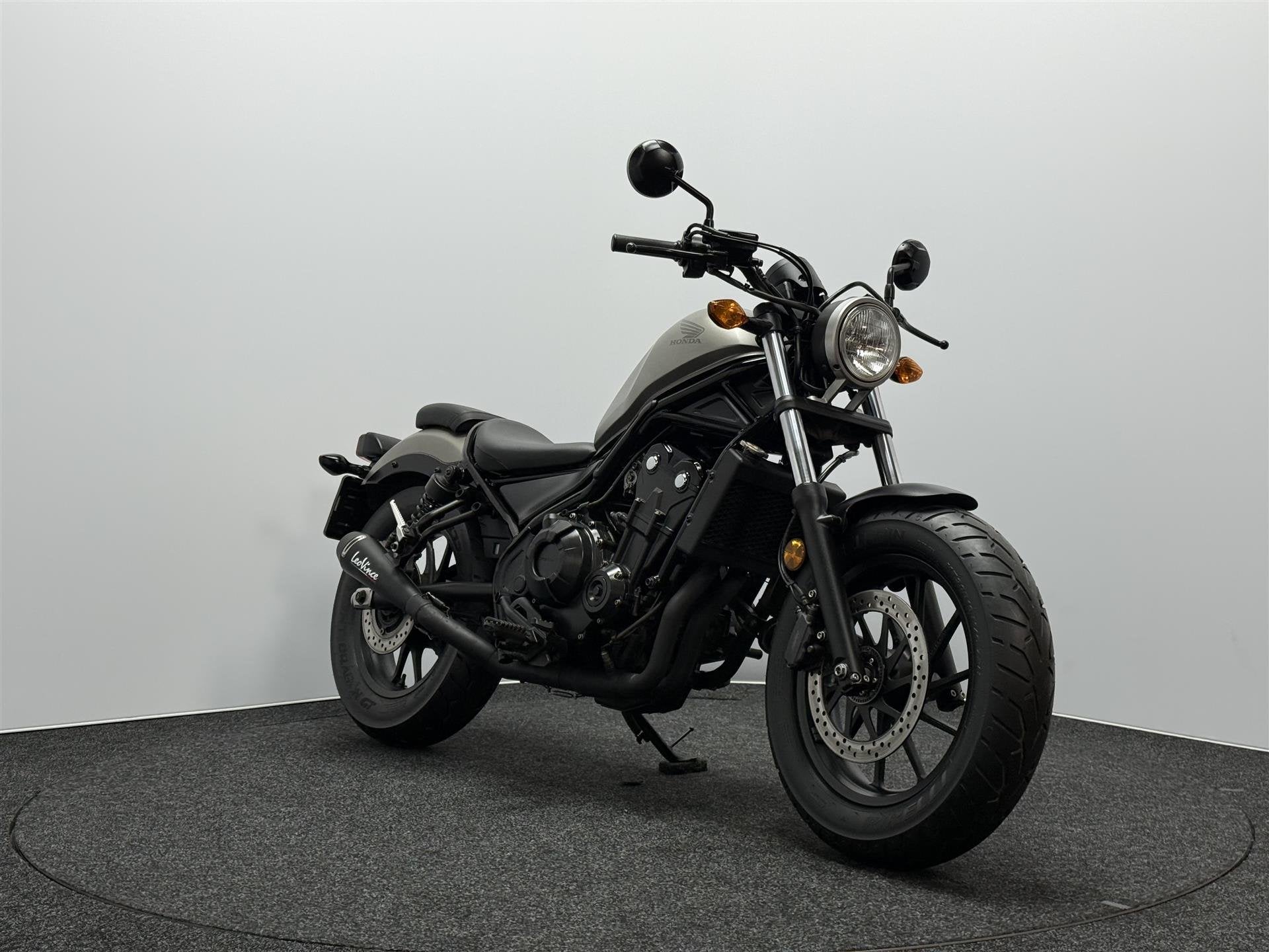 Honda CMX 500 REBEL, Chopper, ABS, Handgeschakeld, 471 cc