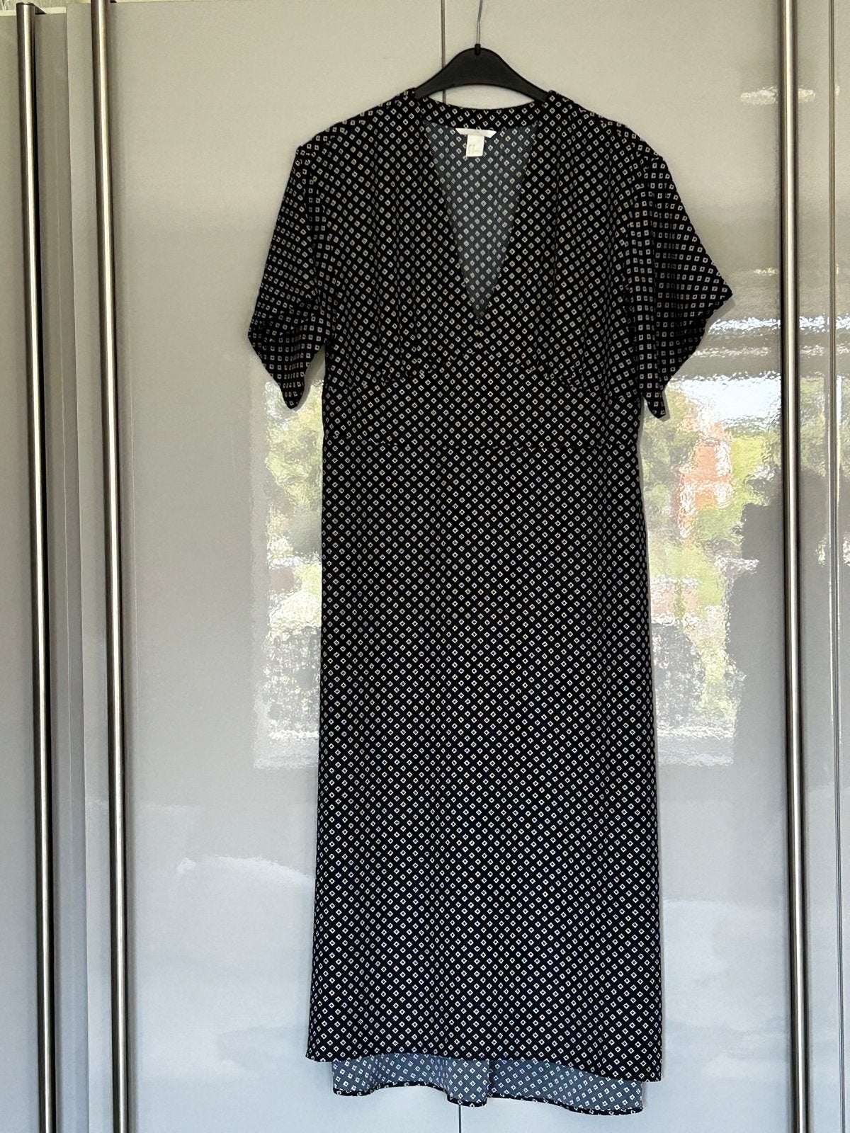 H&M Blauwe midi jurk met print 46 zgan, Blauw, Maat 46/48 (XL) of groter, Ophalen of Verzenden, Zo goed als nieuw