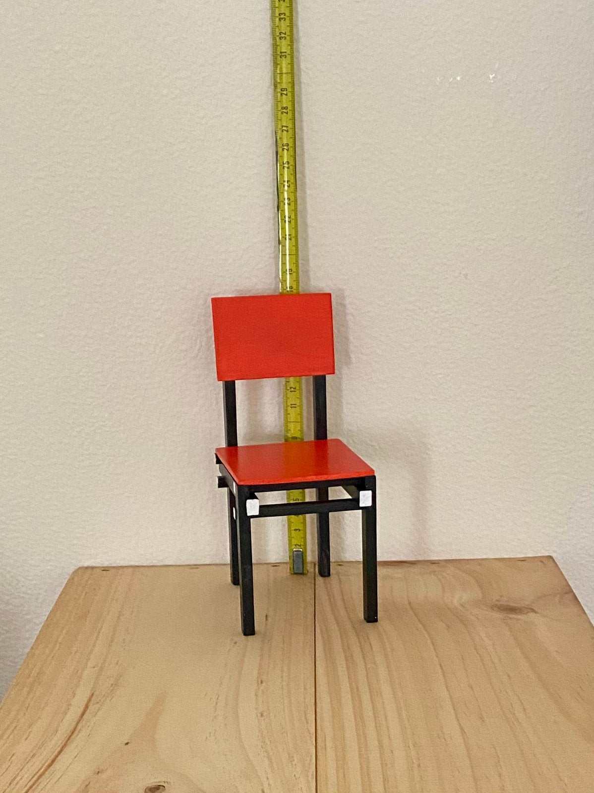 Miniatuur Rietveld militaire stoel 1 : 6, Antiek en Kunst, Antiek | Meubels | Stoelen en Banken, Ophalen of Verzenden