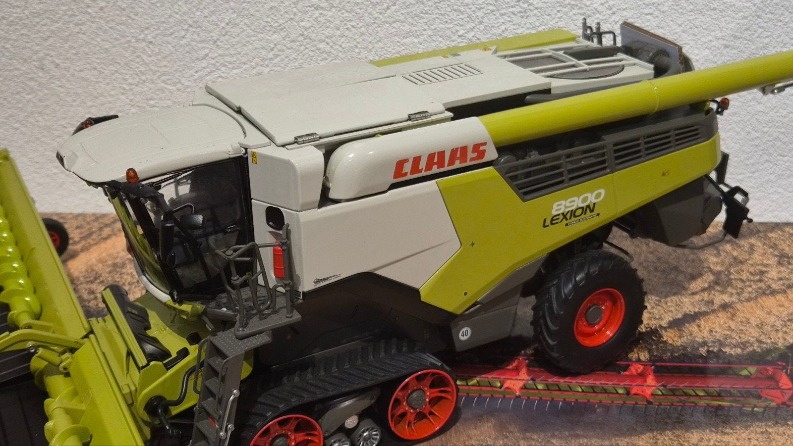 Claas Lexion 8900 TT Marge Models limited edition 2000 stuks, Hobby en Vrije tijd, Overige merken, ., Tractor of Landbouw, Marge Models