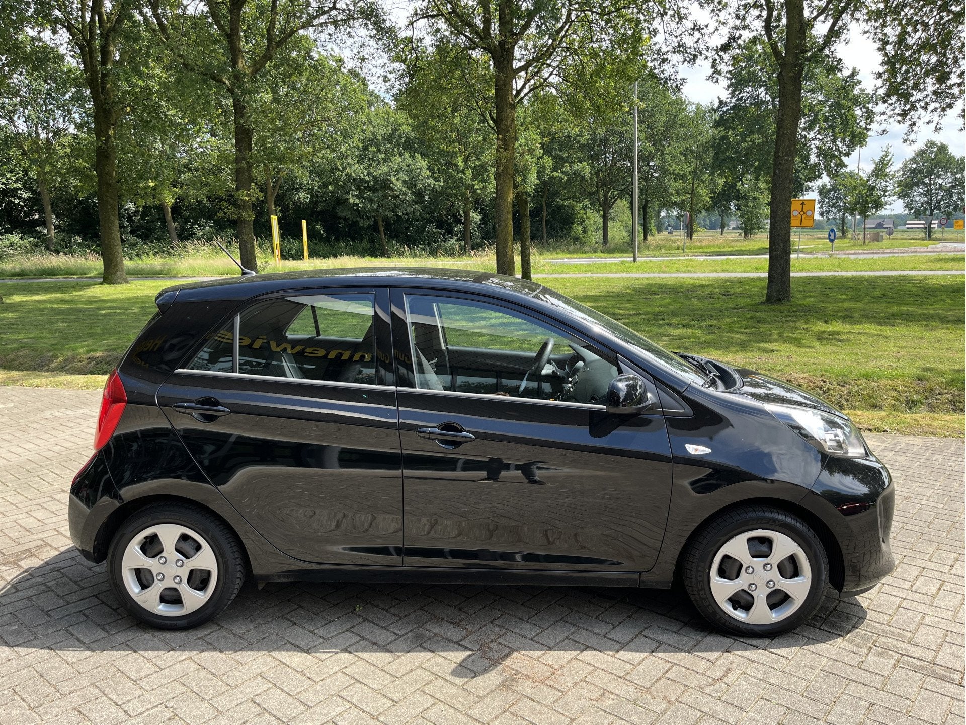 Kia Picanto 1.0 CVVT ComfortLine | AIRCO | ALL SEASON'S | EL, Voorwielaandrijving, Euro 5, Stof, Gebruikt