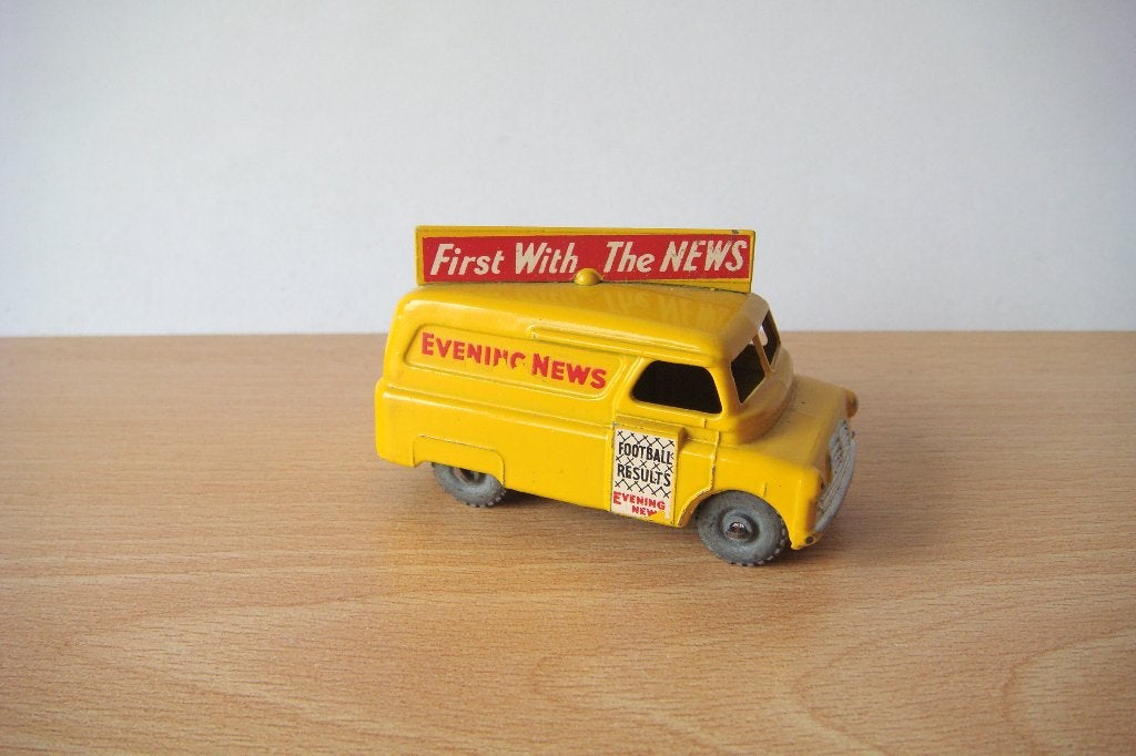 Matchbox Lesney nr. 42 Bedford Evening News., Ophalen of Verzenden, Zo goed als nieuw, Auto