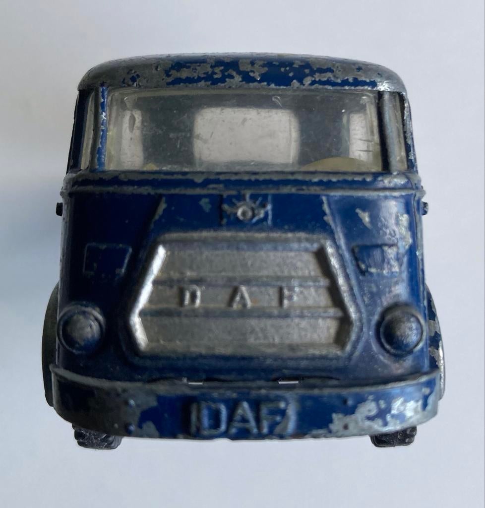 Lion Car DAF vrachtwagen - Vintage speelgoedauto A 50, Overige merken, Gebruikt, 1:50 of kleiner, Verzenden