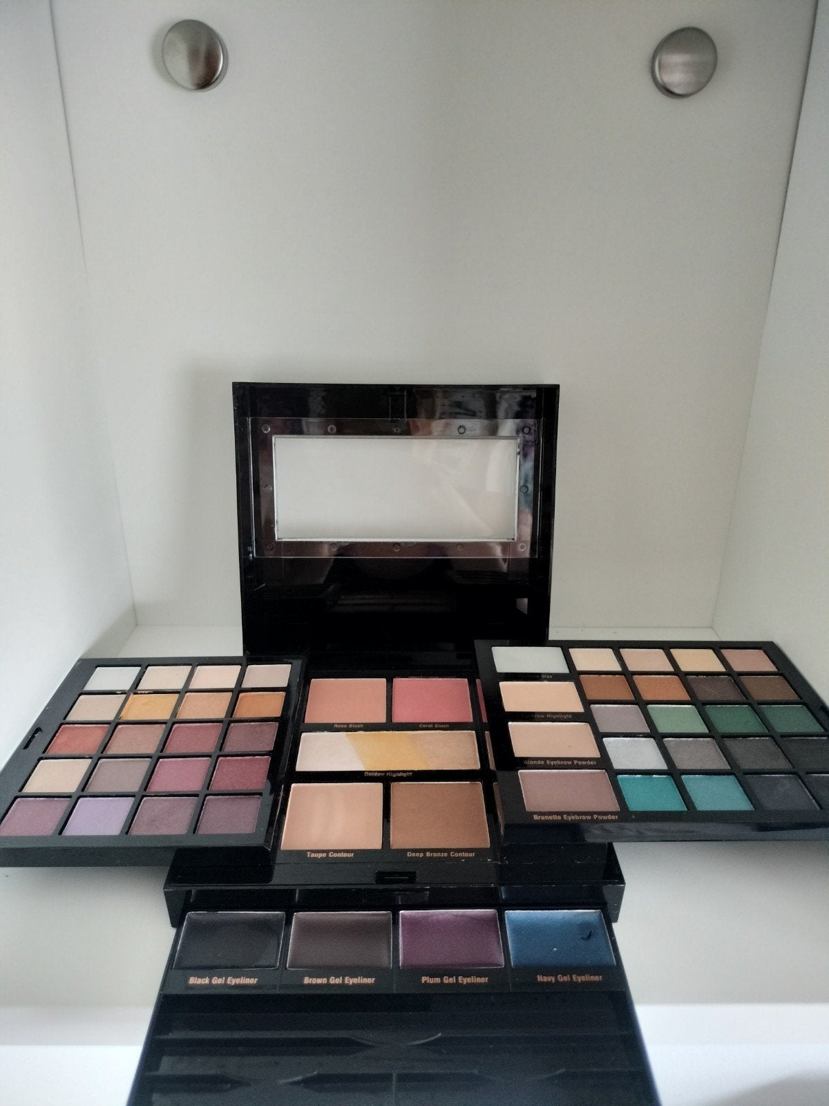 Max &more make up kit zie beschrijving, Gebruikt, Overige kleuren, Make-up, Verzenden