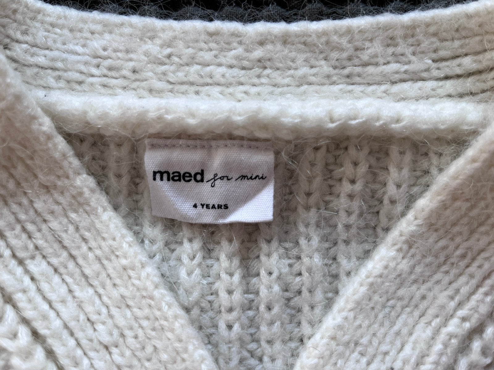 Wollen vest maed for mini 4 jaar 104-110, Ophalen of Verzenden, Zo goed als nieuw, Meisje, Trui of Vest