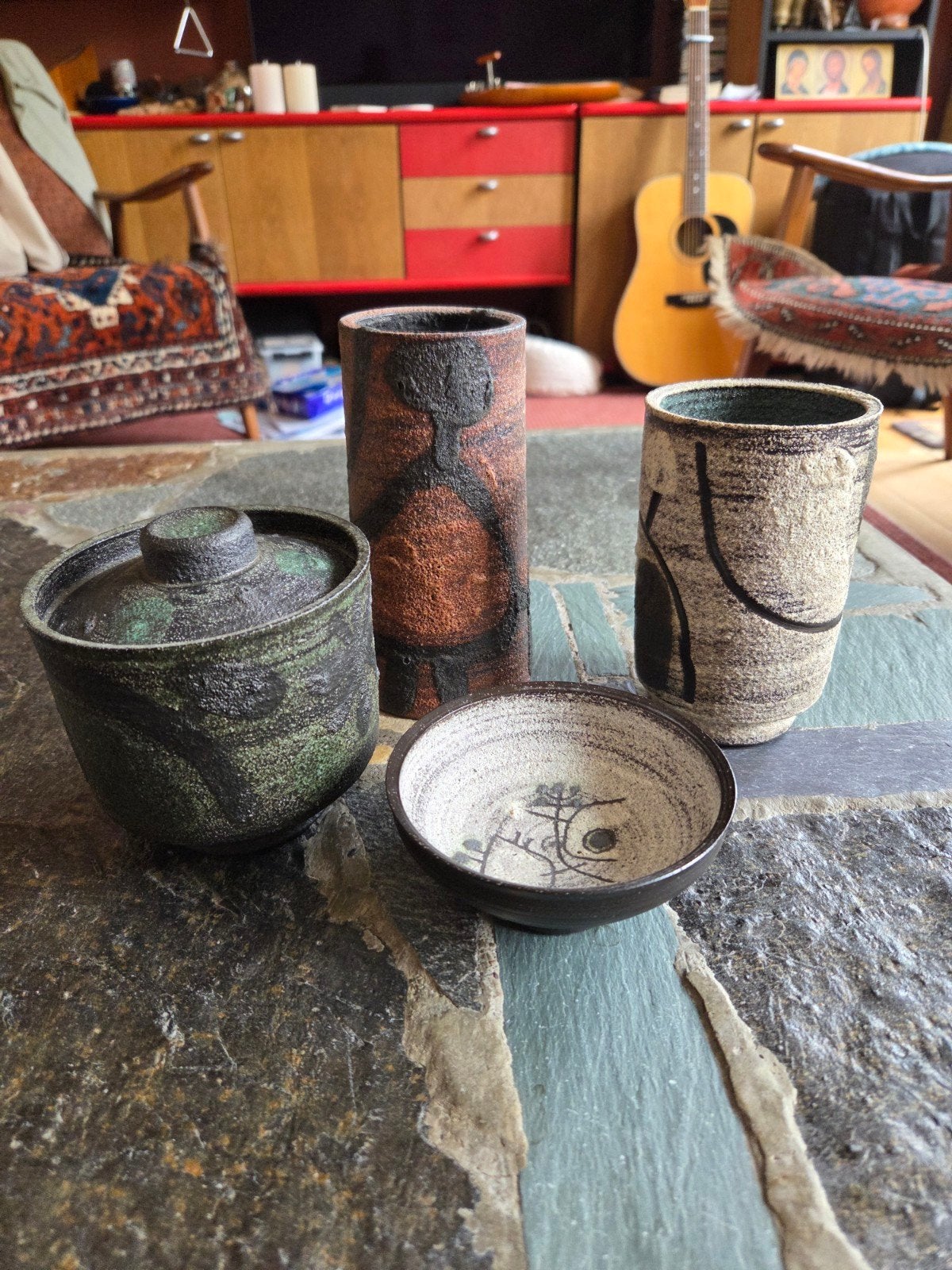 keramieke pot, vaasjes en schaaltje van Jaap Domisse, Antiek en Kunst, Ophalen