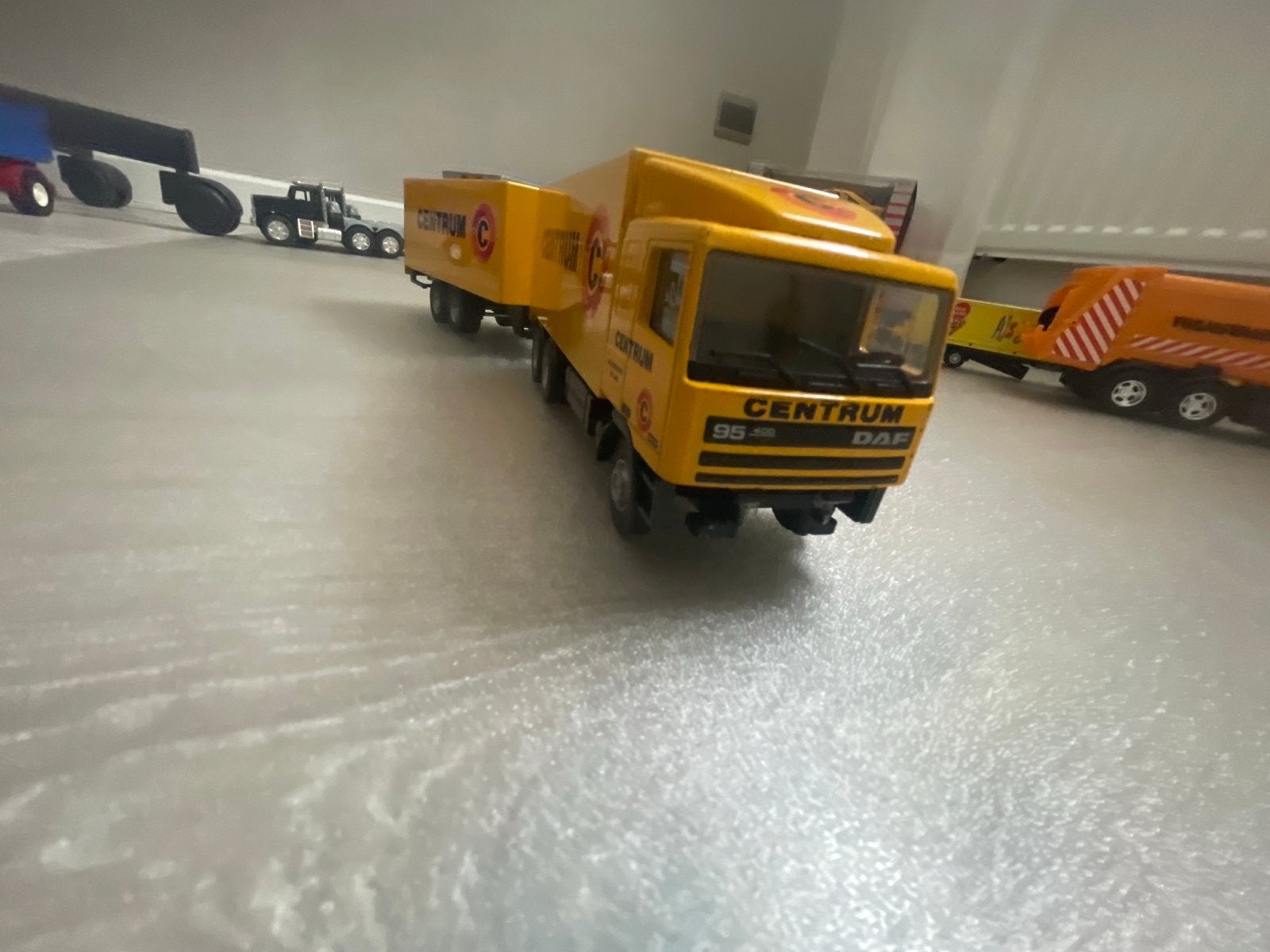Centrum Vrachtwagen DAF 95 XF met aanhanger, Ophalen of Verzenden, Gebruikt